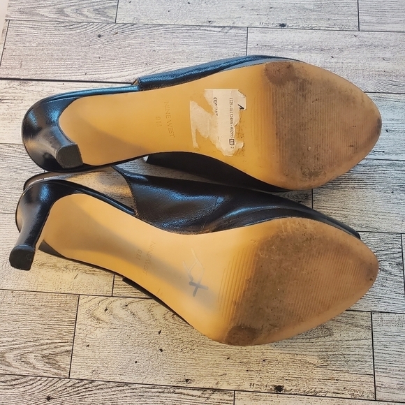 Bundle Only: NINE WEST Woman's Black High Heels Sandals 9 M. - Picture 7 of 12